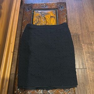 Loft Women’s Black Skirt size 2